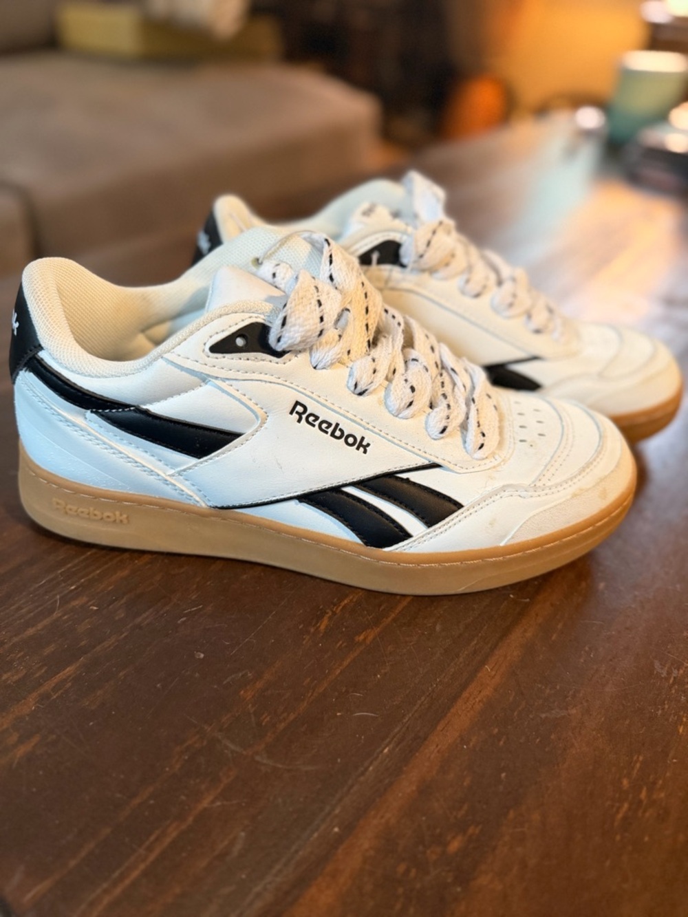 NEW Reebok Vector Smash White, Black Gum Low-Top Skate Sneakers 10M or 11.5W